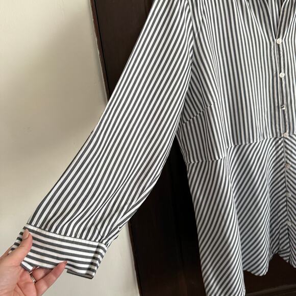 J.JILL | Grey and White Striped Button down Tunic Blouse | Extra large Petite - Picture 4 of 6